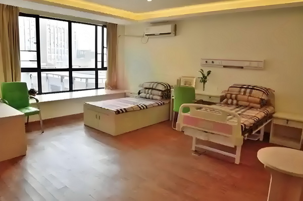 E句话 | 董璇“新婚即分居”？